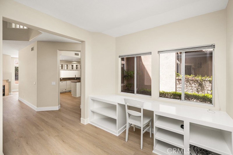 Den/ Office / Study - 100 Stoney Pointe, Laguna Niguel CA 92677 - photo 17