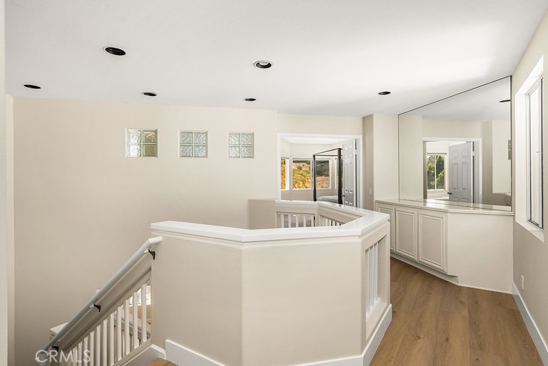 Upstairs hallway - 100 Stoney Pointe, Laguna Niguel CA 92677 - photo 22