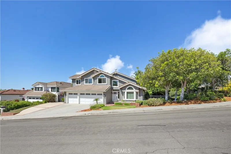 11 Knob Hill, Laguna Niguel, CA 92677