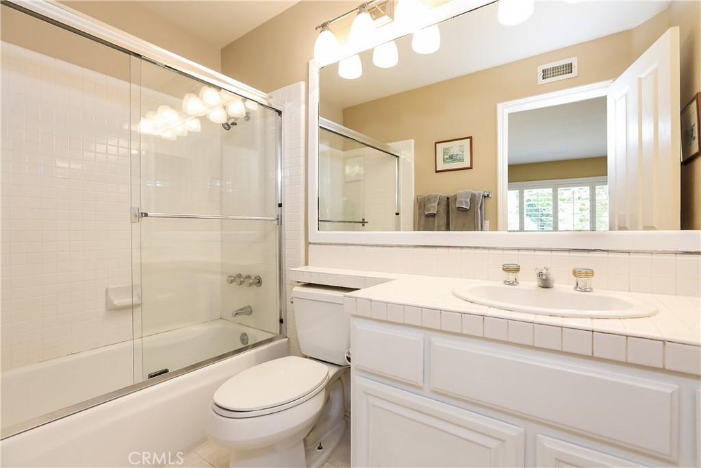 12 Dorchester Green, Laguna Niguel CA 92677 - photo 40