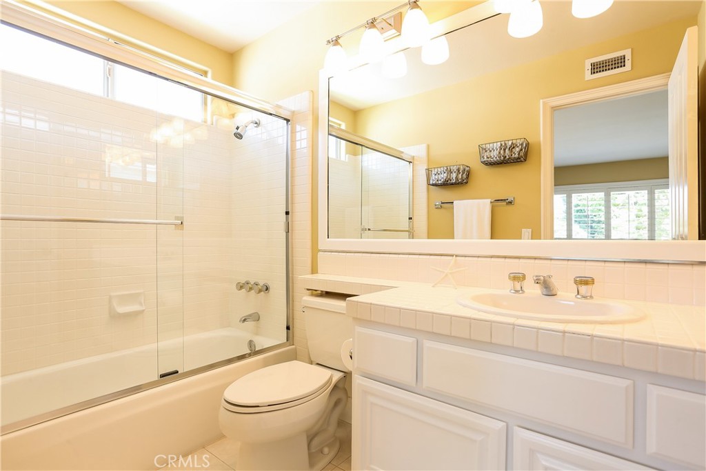 12 Dorchester Green, Laguna Niguel CA 92677 - photo 43