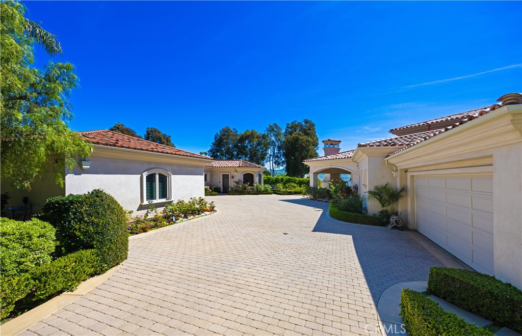 2 garages - 12 Morning Dove, Laguna Niguel CA 92677 - photo 73