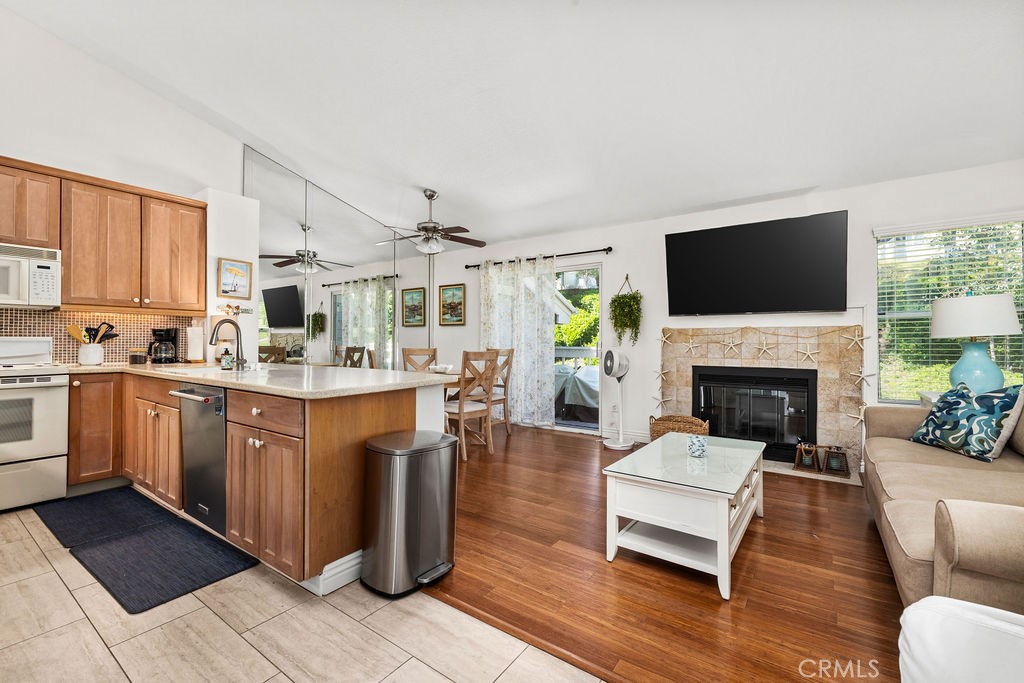 13 Campton Place, Laguna Niguel CA 92677 - photo 2