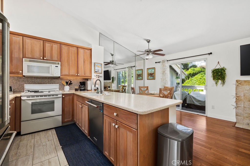 13 Campton Place, Laguna Niguel CA 92677 - photo 8