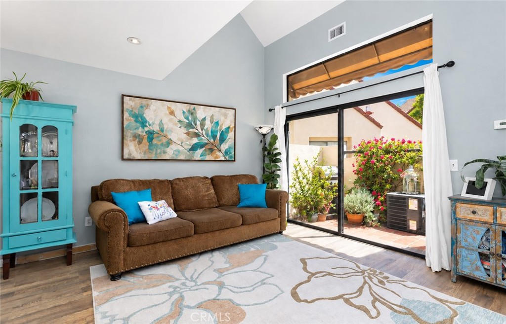 137 Pearl, Laguna Niguel CA 92677 - photo 6