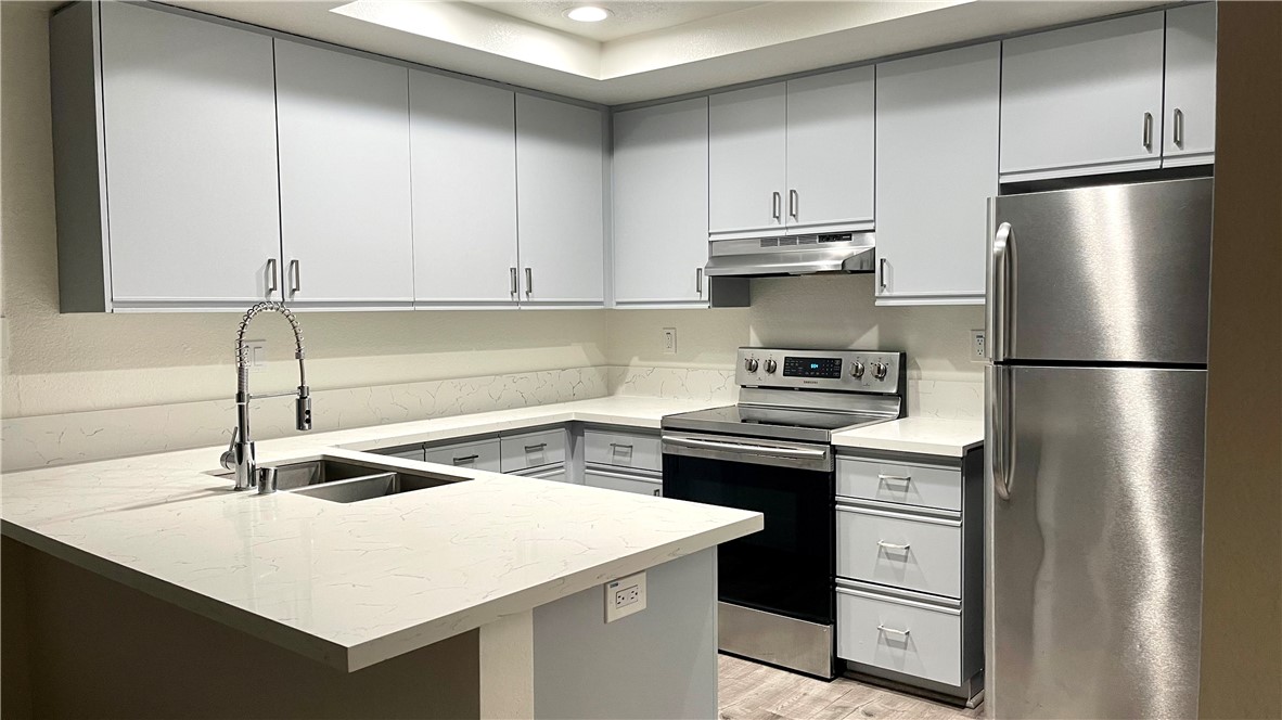 Kitchen with Stainless appliances - 15 Aruba, Laguna Niguel CA 92677 - photo 5