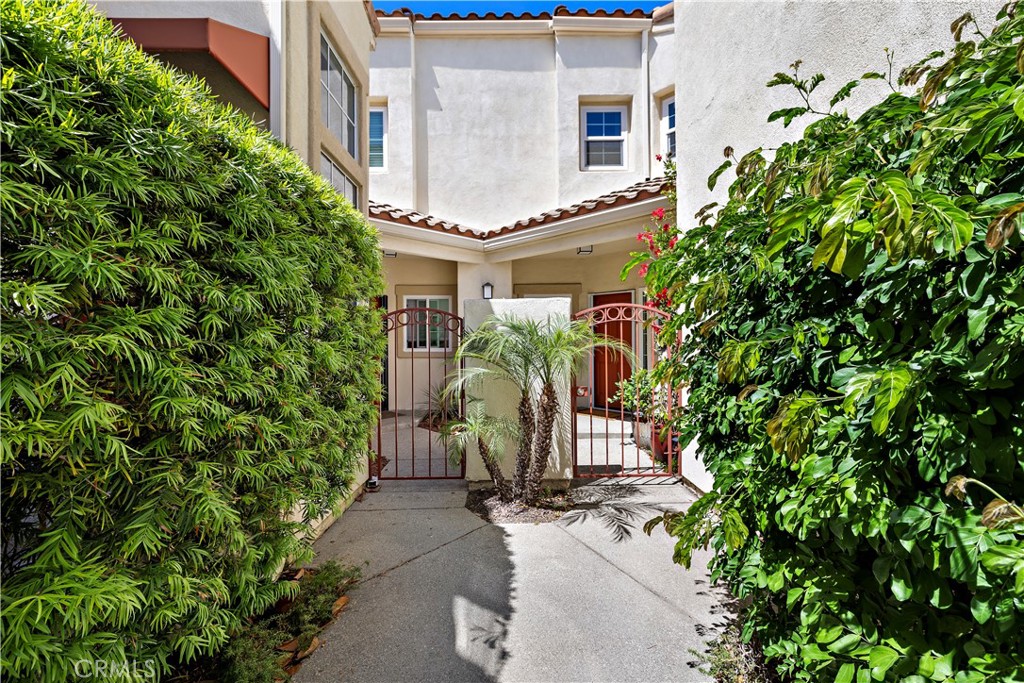 154 Chandon, Laguna Niguel CA 92677 - photo 5