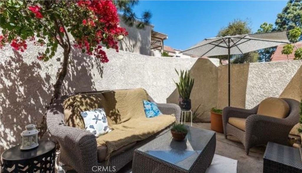 Enclosed Patio - 16 Pearl 207, Laguna Niguel CA 92677 - photo 11