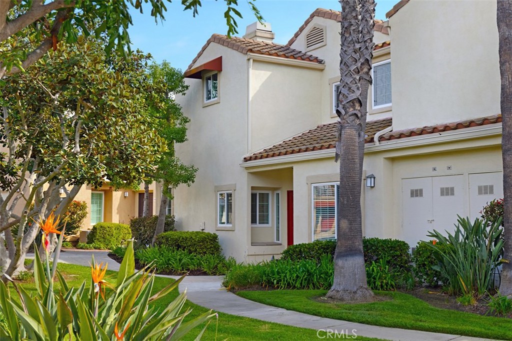 160 Chandon, Laguna Niguel CA 92677 - photo 1