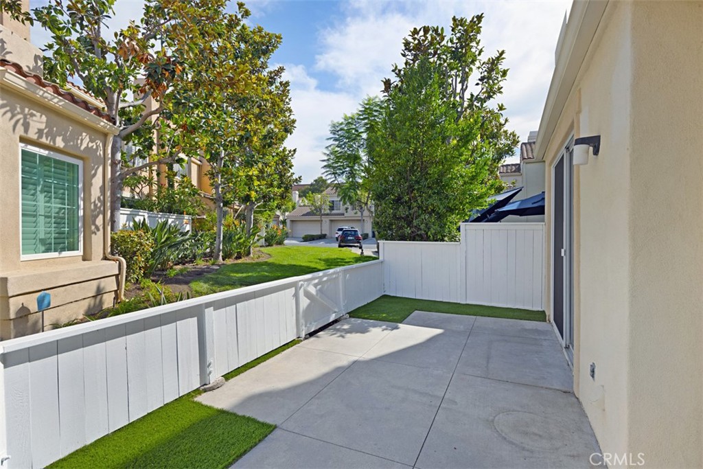 160 Chandon, Laguna Niguel CA 92677 - photo 32