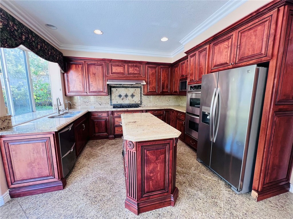 17 Halsey Avenue, Laguna Niguel CA 92677 - photo 9