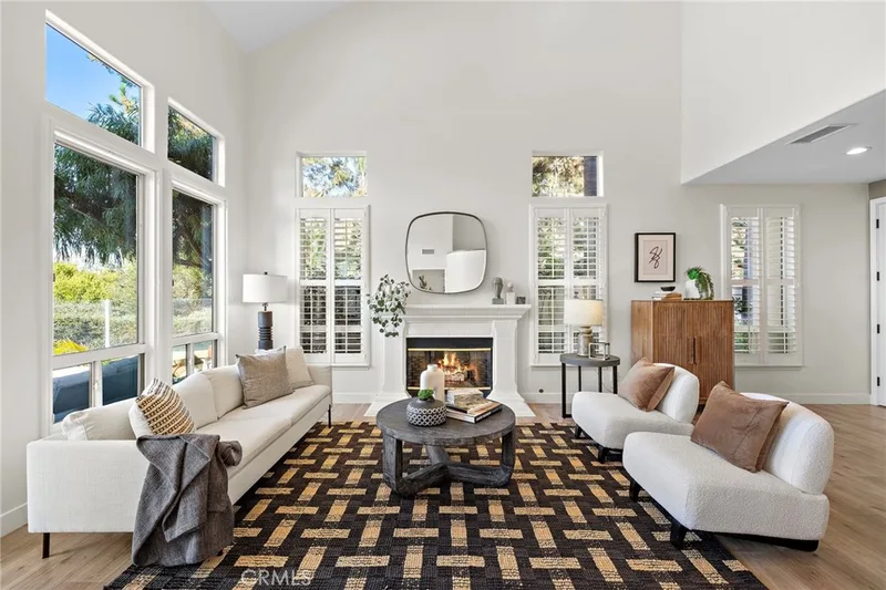 17 Siena, Laguna Niguel