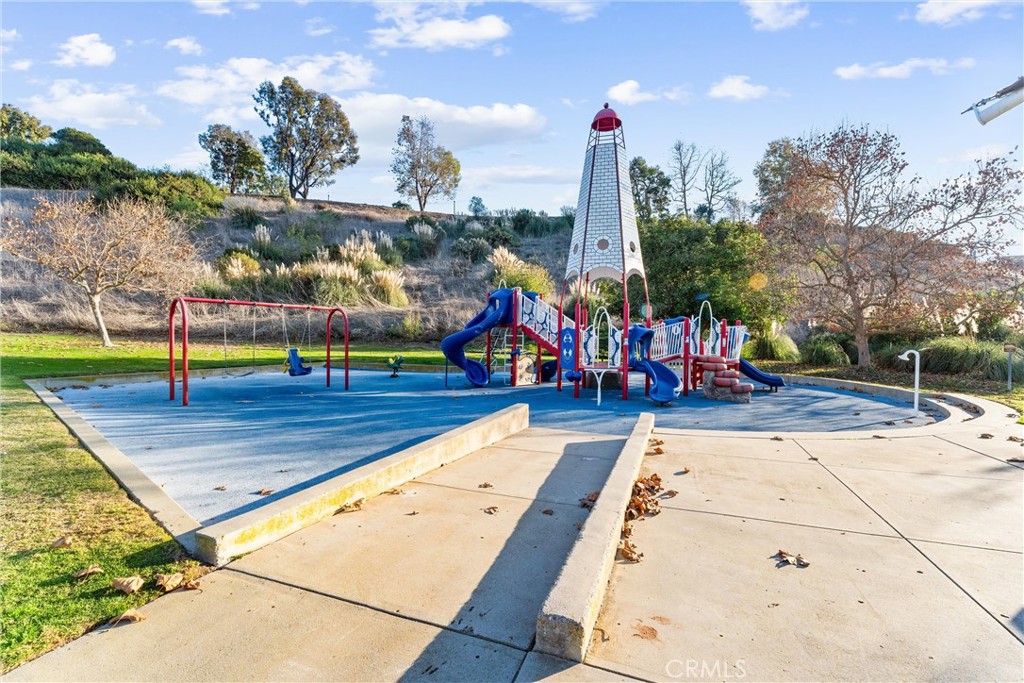 One of the many parks, play areas in Beacon Hill - 18 Byron Close, Laguna Niguel CA 92677 - photo 26