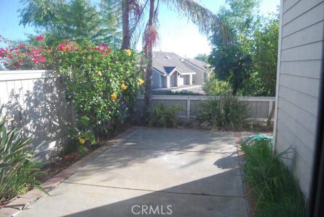 18 Pemberton Place 142, Laguna Niguel CA 92677 - photo 1