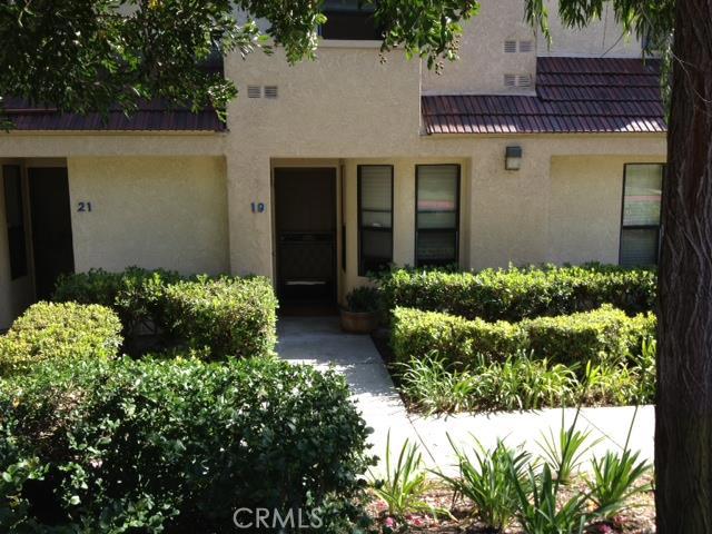 View of the condo in front. - 19 Pearl, Laguna Niguel CA 92677 - photo 1