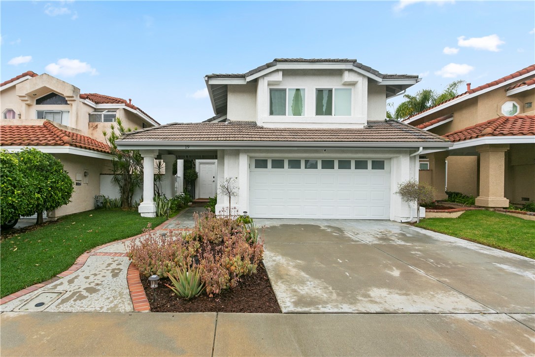 19 Saint Thomas, Laguna Niguel CA 92677 - photo 1