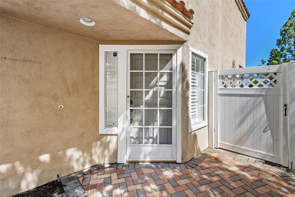 19 Stream Street, Laguna Niguel CA 92677 - photo 3