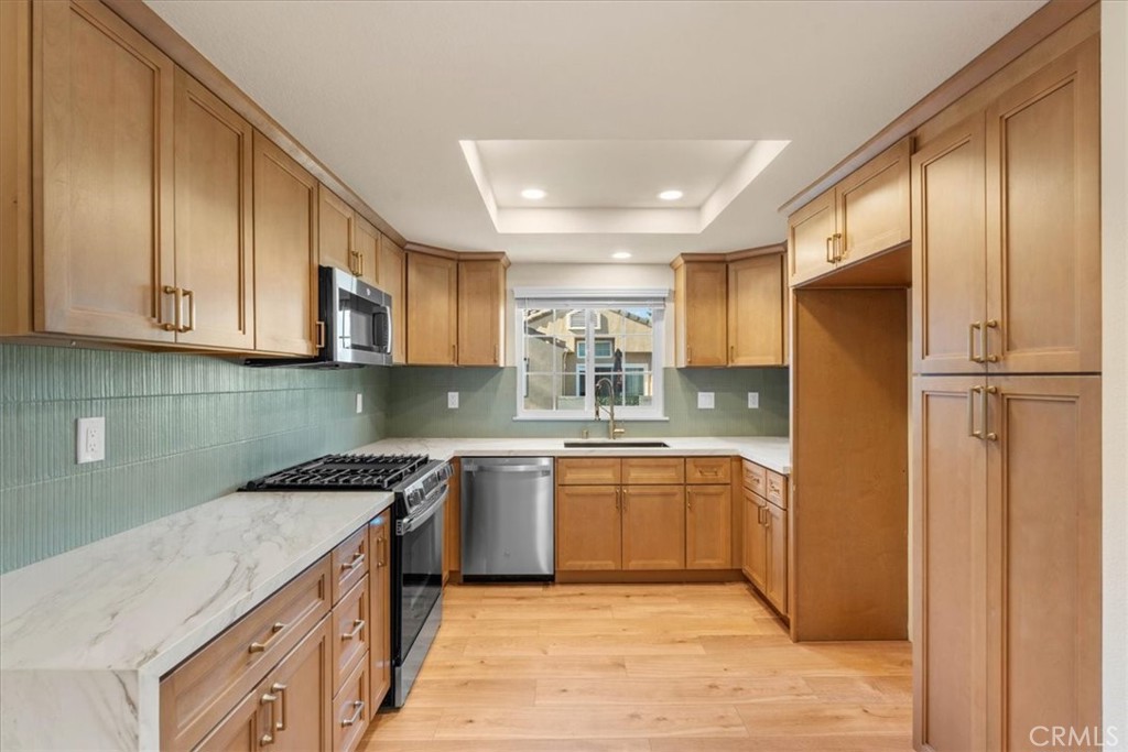 199 Chandon, Laguna Niguel CA 92677 - photo 2