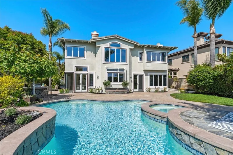 2 Newcastle Lane, Laguna Niguel, CA 92677