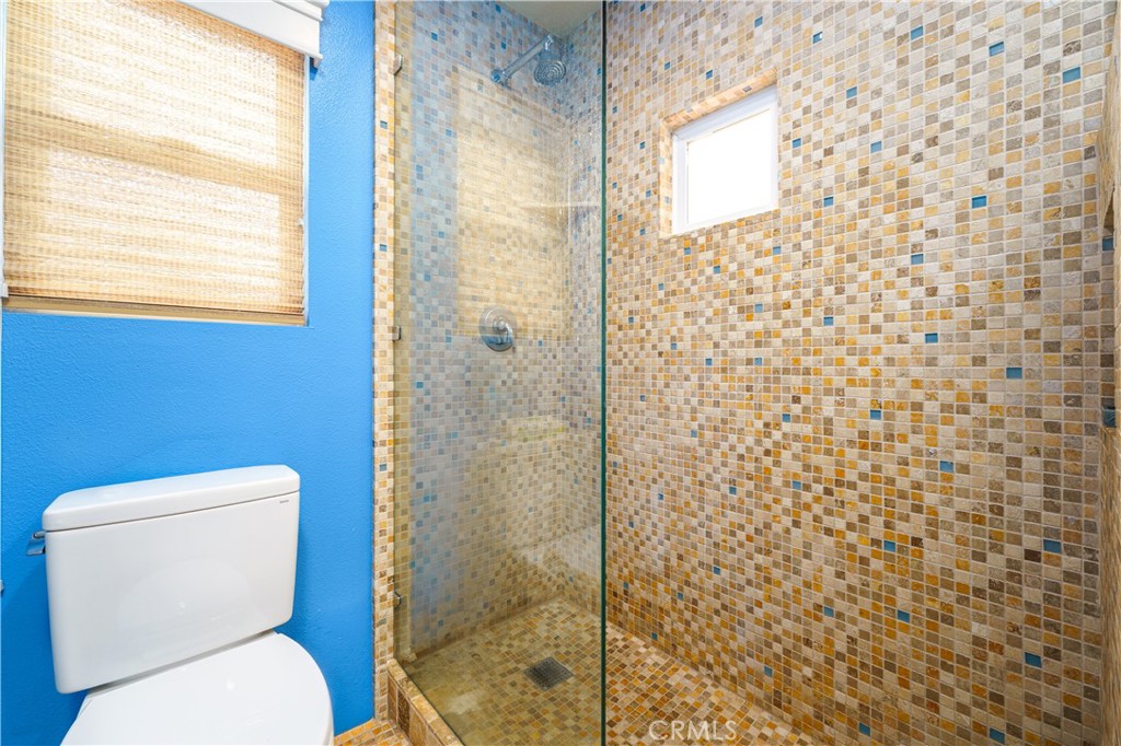 21 Mikro, Laguna Niguel CA 92677 - photo 18