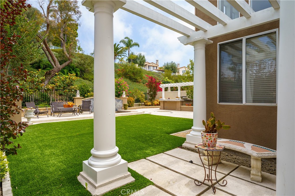 21 Mikro, Laguna Niguel CA 92677 - photo 25