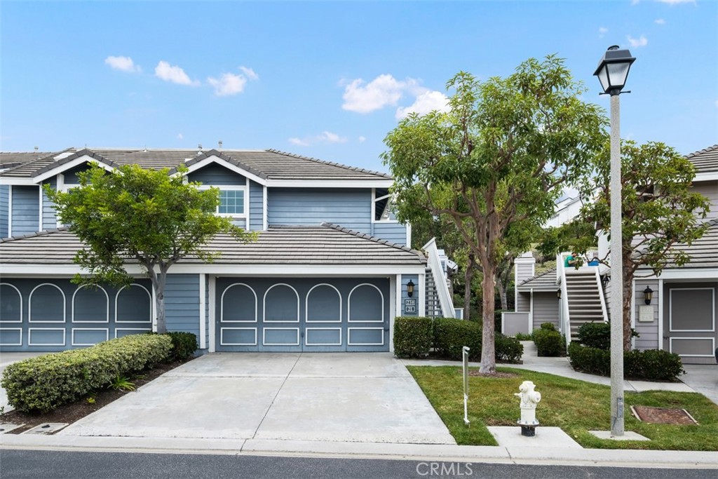 21 Pemberton Place, Laguna Niguel CA 92677 - photo 1