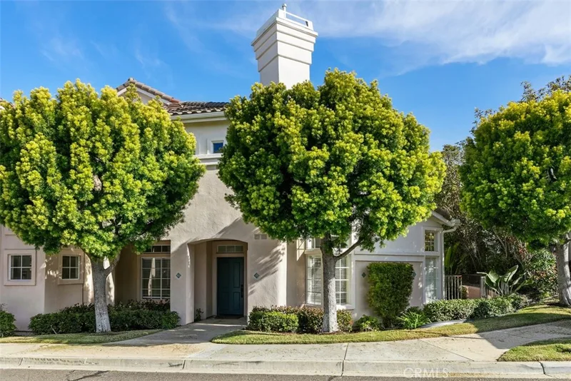 211 Shorebreaker, Laguna Niguel