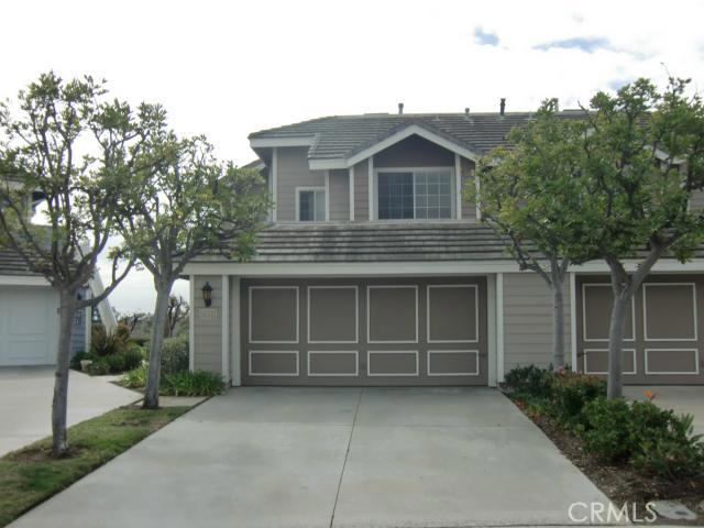 Cape Cod curb appeal located in the fabulous upscale neighborhood of Beach Hills in Laguna Niguel. - 22 New Chardon, Laguna Niguel CA 92677 - photo 1