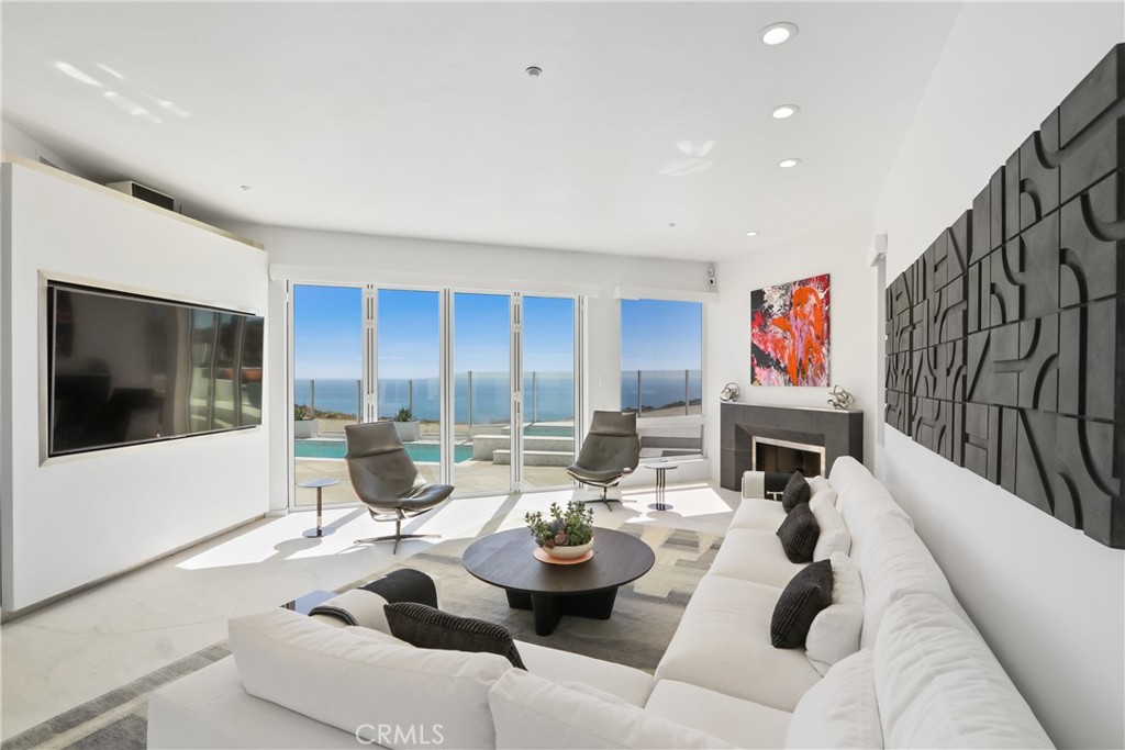 22812 Seaway Drive, Laguna Niguel CA 92677 - photo 12