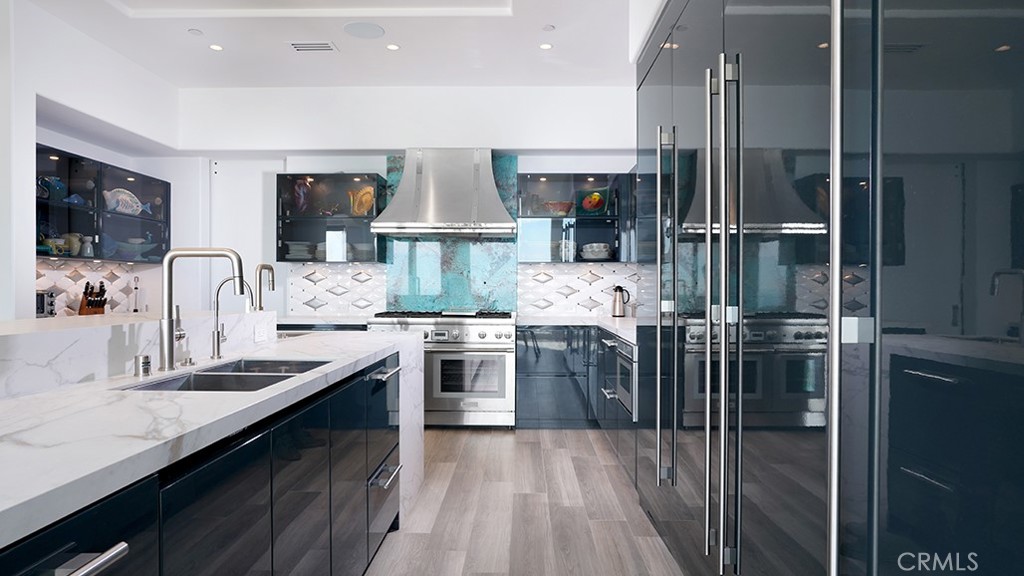 Designer Kitchen - 22842 Seaway Drive, Laguna Niguel CA 92677 - photo 25