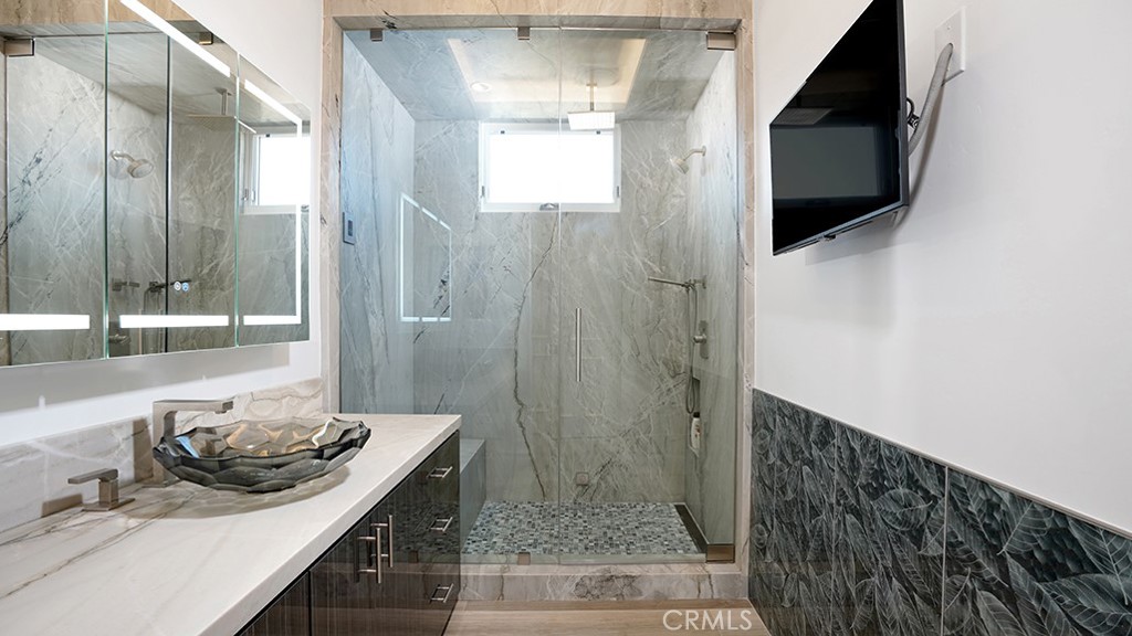 Primary Bedroom Bath - 22842 Seaway Drive, Laguna Niguel CA 92677 - photo 49