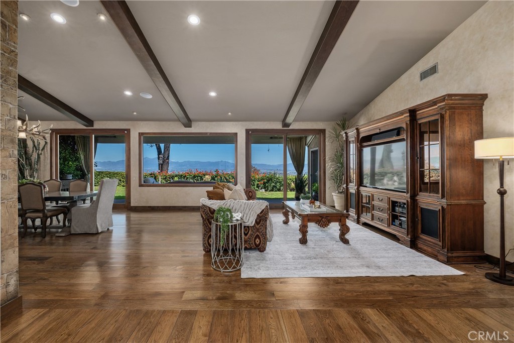 Expansive living room with hardwood floors - 22886 Mariano, Laguna Niguel CA 92677 - photo 11