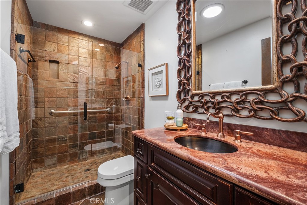 Secondary bathroom with custom tile shower - 22886 Mariano, Laguna Niguel CA 92677 - photo 23