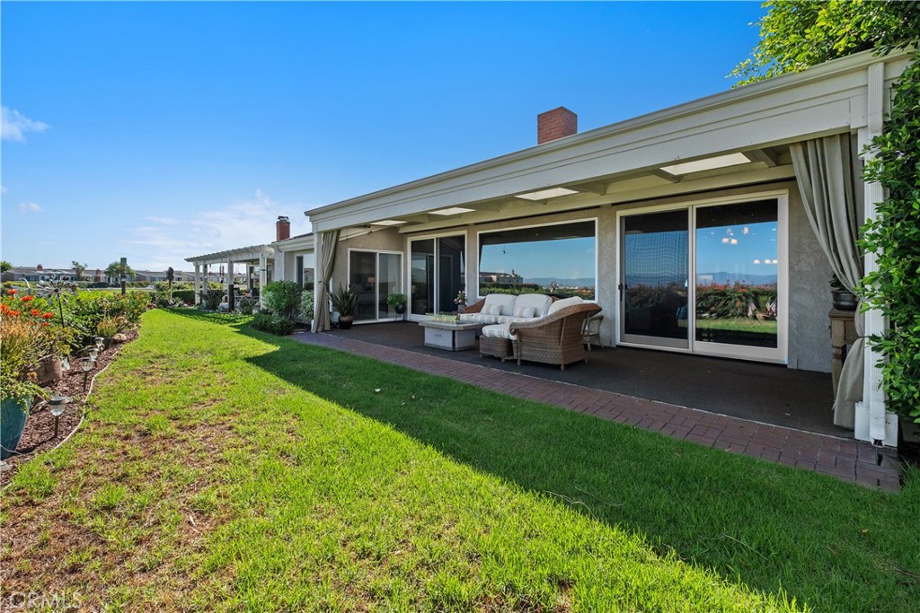 Spacious backyard with covered patio - 22886 Mariano, Laguna Niguel CA 92677 - photo 26