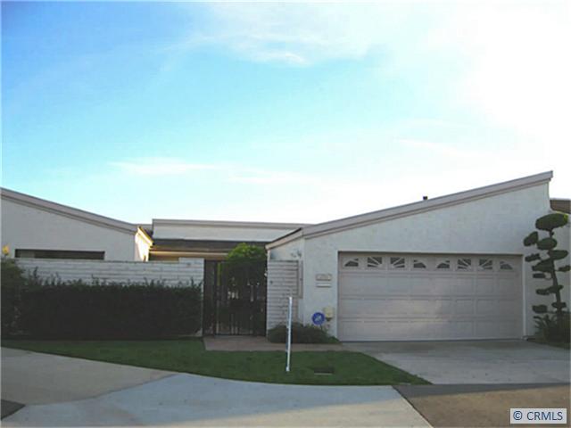 Single-level Monarch Summit 1 home on single level, cul-de-sac street. Steps to clubhouse, pool, spa - 23032 CASSANO Drive, Laguna Niguel CA 92677 - photo 1