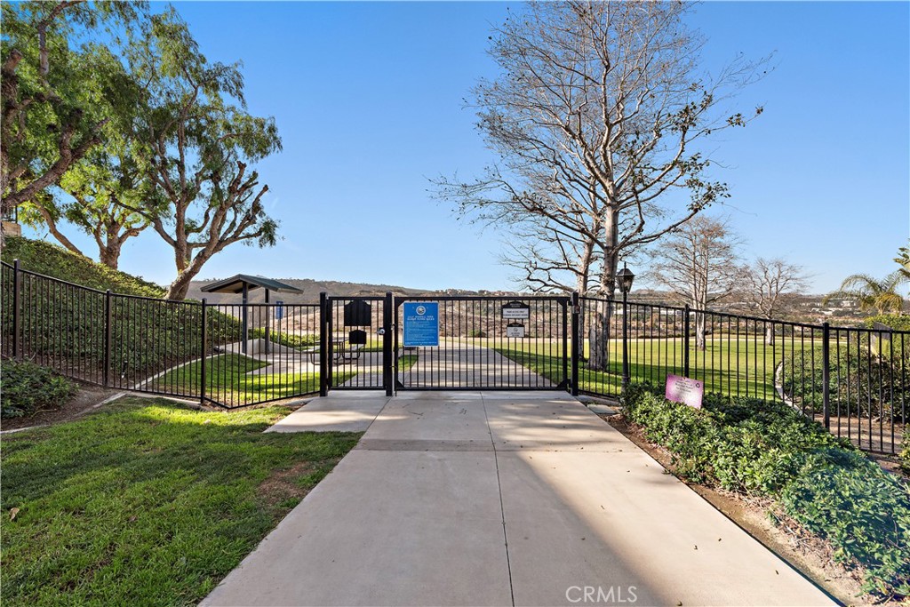 "Lily Shapell Park" is owned by the City of Laguna Niguel and may be used for your Enjoyment. - 23611 Trinidad Lane, Laguna Niguel CA 92677 - photo 45