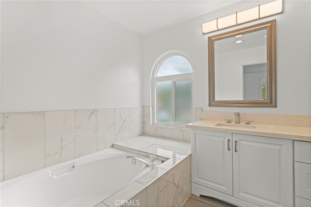 23701 Arjay Way, Laguna Niguel CA 92677 - photo 25