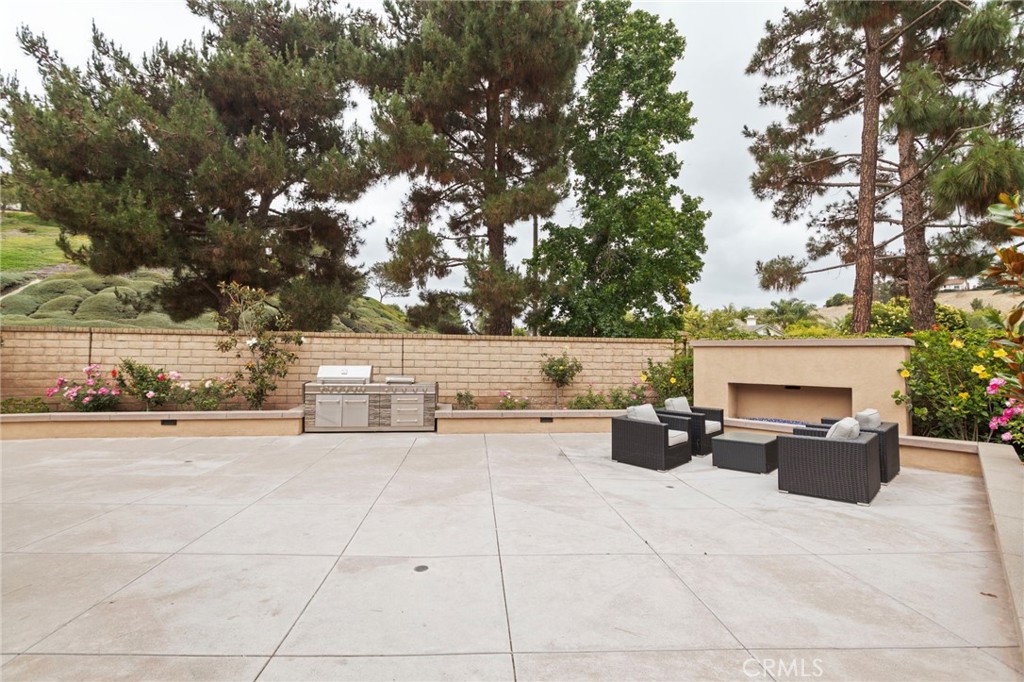 23701 Arjay Way, Laguna Niguel CA 92677 - photo 30