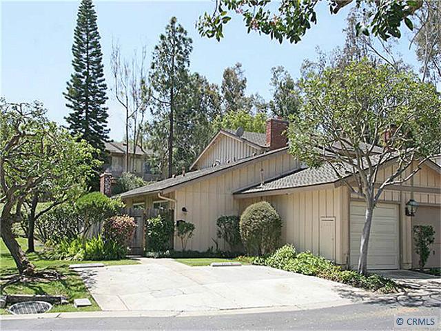 Fabulous single level end unit home has its own garage. - 23716 SURF COVE, Laguna Niguel CA 92677 - photo 1