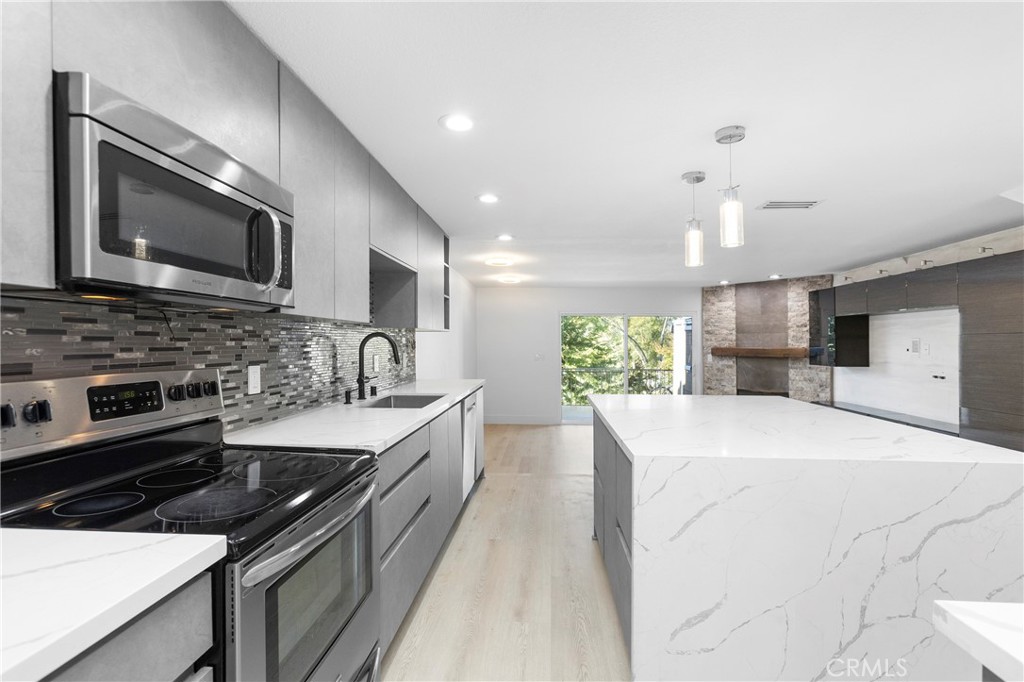 23821 Hillhurst Dr 27, Laguna Niguel CA 92677 - photo 8