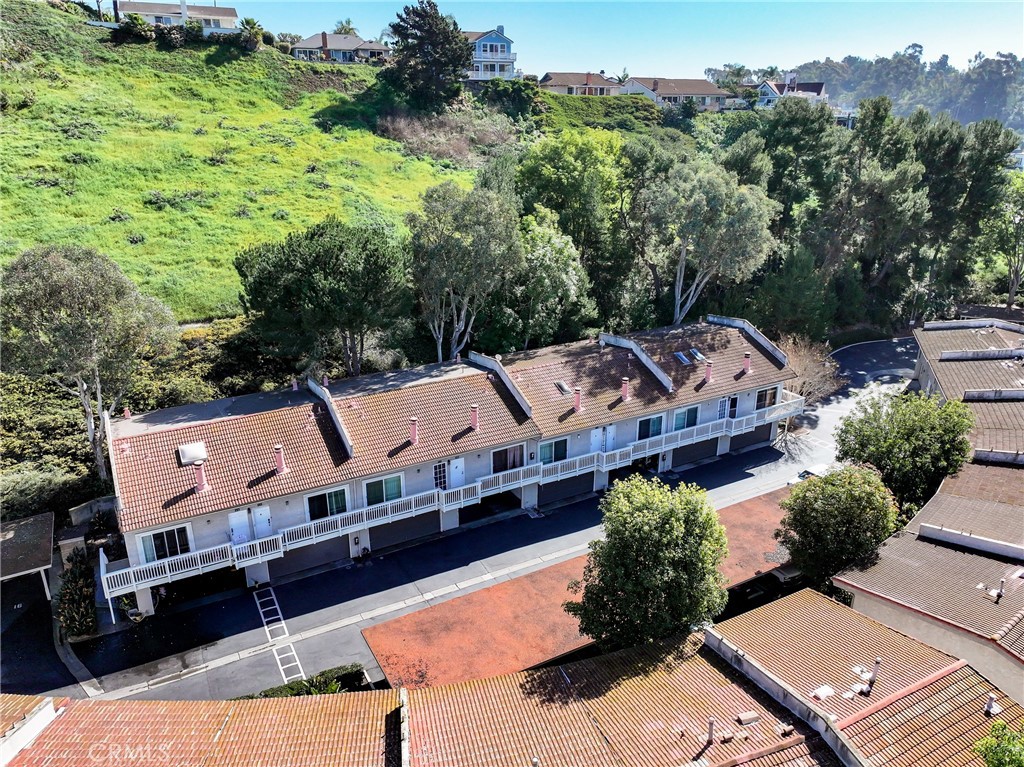 23821 Hillhurst 38, Laguna Niguel CA 92677 - photo 2