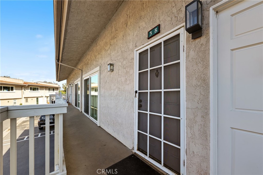 23821 Hillhurst 38, Laguna Niguel CA 92677 - photo 5