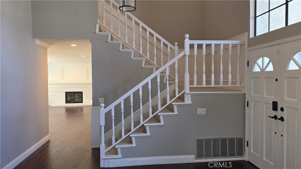 Bannister recently painted white - 23852 Linnet Circle, Laguna Niguel CA 92677 - photo 6