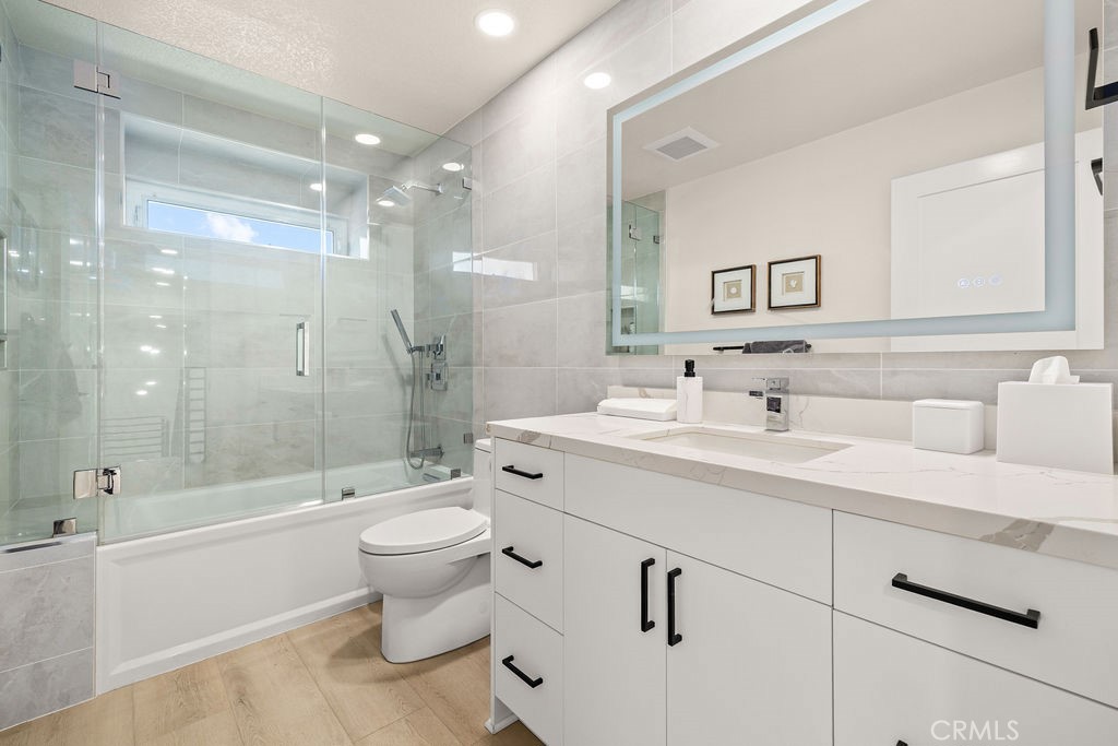 Remodeled guest bathroom - 23962 Caravel, Laguna Niguel CA 92677 - photo 30