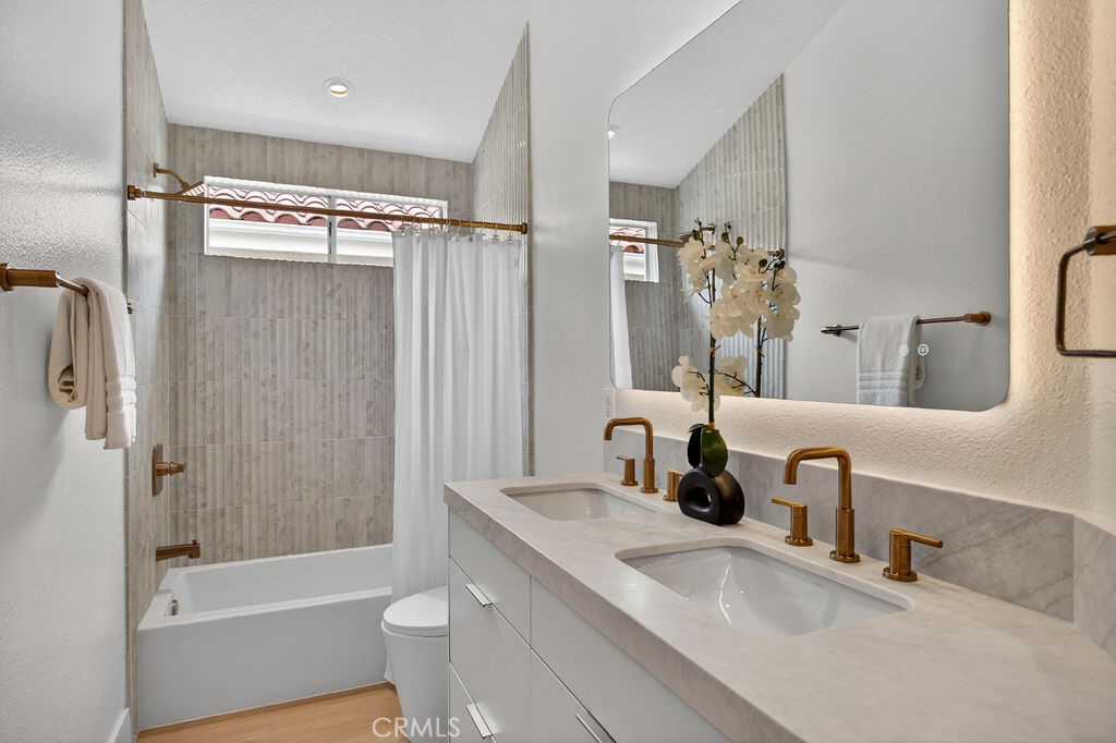 Updated Hall Bathroom - 24 Corsica, Laguna Niguel CA 92677 - photo 33
