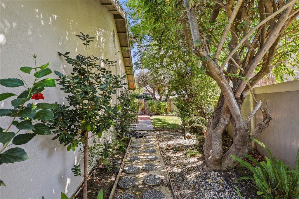 24231 La Hermosa Avenue, Laguna Niguel CA 92677 - photo 31