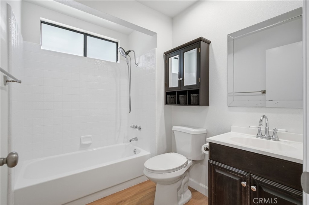 Updated bathroom featuring a reglazed bathtub and surround with fresh, modern finishes. - 24278 El Pilar, Laguna Niguel CA 92677 - photo 15