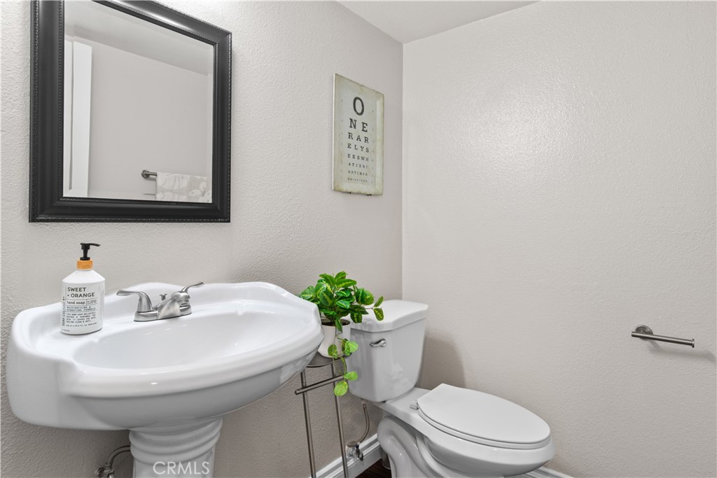 24306 Hillview, Laguna Niguel CA 92677 - photo 11