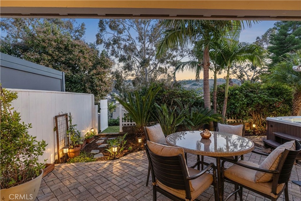 24306 Hillview, Laguna Niguel CA 92677 - photo 22