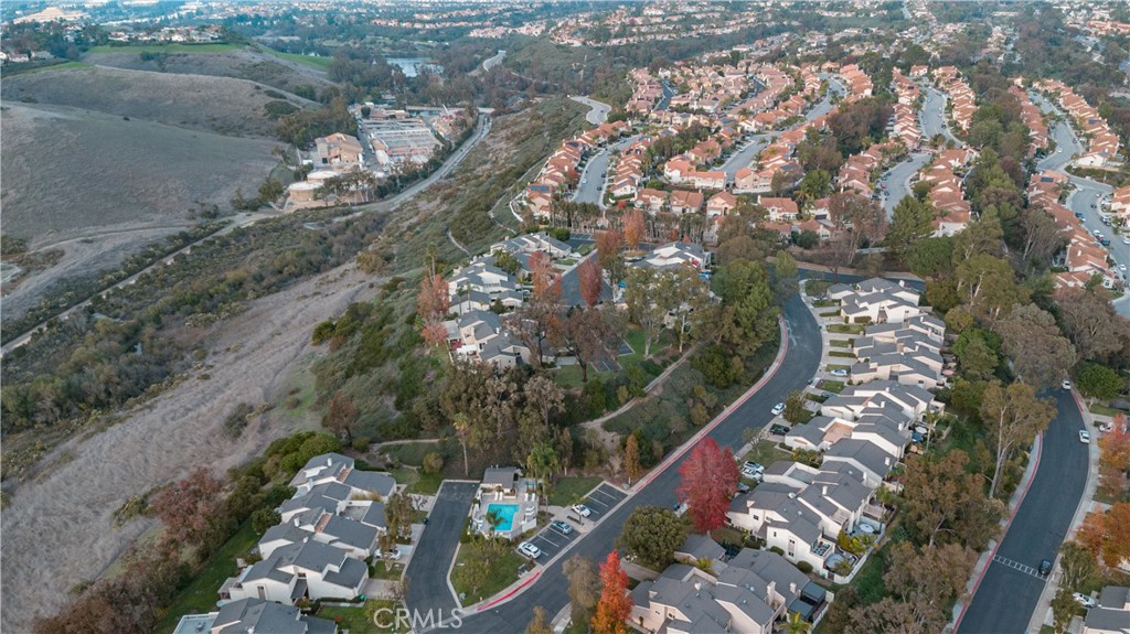 24306 Hillview, Laguna Niguel CA 92677 - photo 32